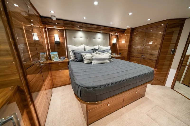 Slide: The Image of Viking 74 Convertible 2027 - 11