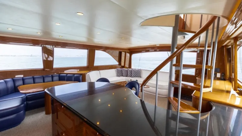 Slide: The Image of Viking 74 Enclosed Bridge 2006 - 13