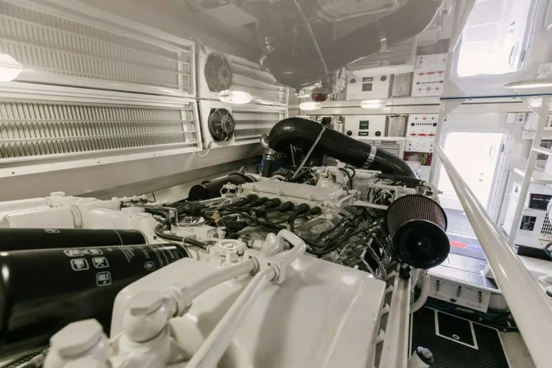 Slide: The Image of Viking 74 Enclosed Bridge 2006 - 58