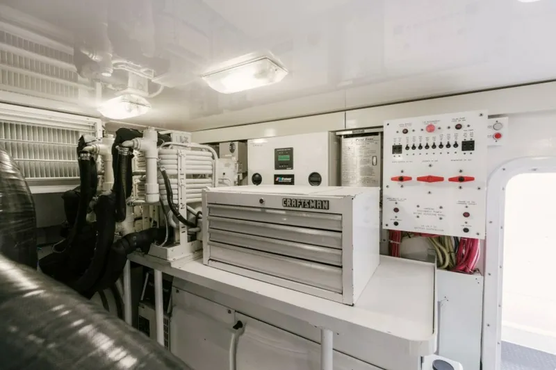 Slide: The Image of Viking 74 Enclosed Bridge 2006 - 62