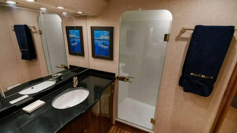 Slide: The Image of Viking 74 Enclosed Bridge 2006 - 38