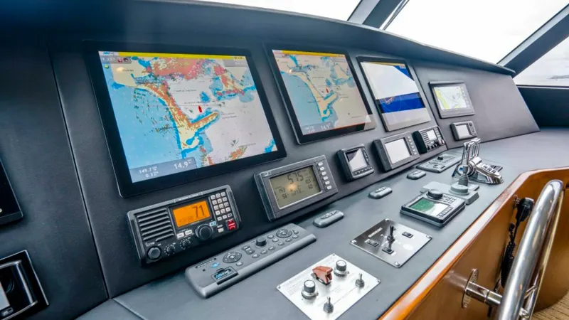 Slide: The Image of Viking 70 Enclosed Bridge 2011 - 21
