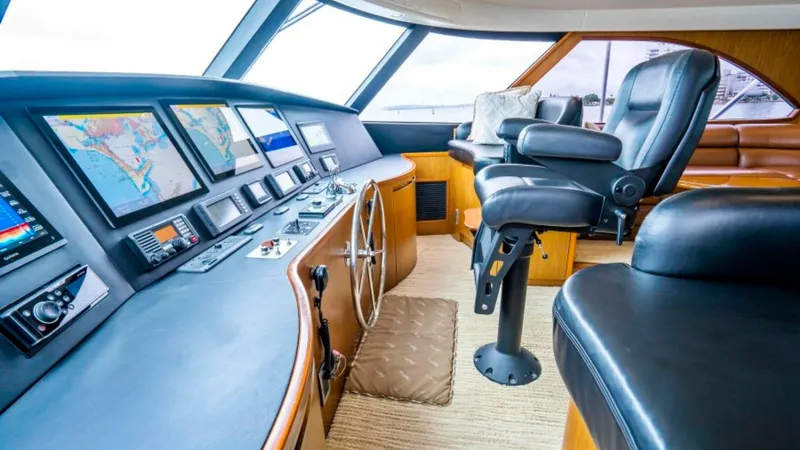 Slide: The Image of Viking 70 Enclosed Bridge 2011 - 19