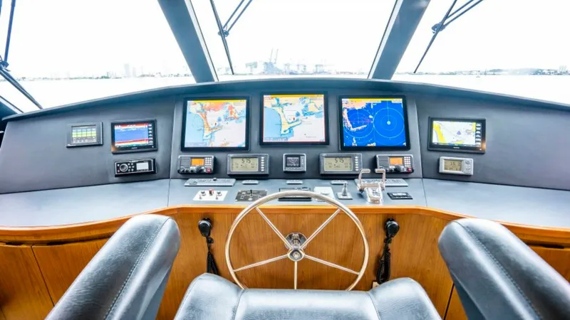 Slide: The Image of Viking 70 Enclosed Bridge 2011 - 20