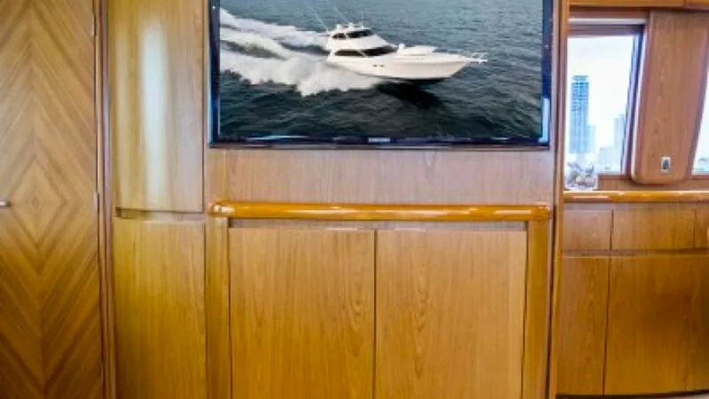 Slide: The Image of Viking 70 Enclosed Bridge 2011 - 17