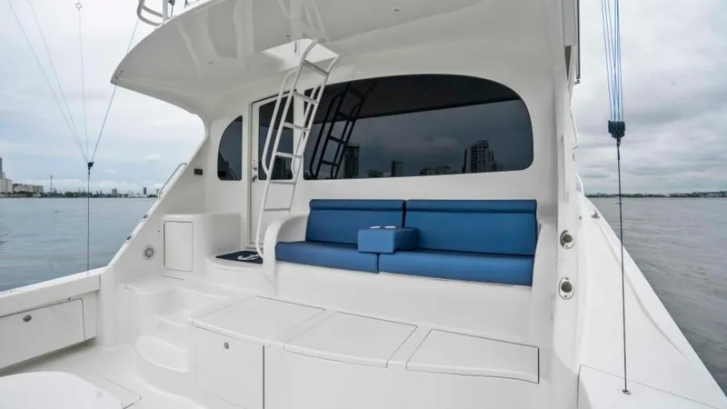 Slide: The Image of Viking 70 Enclosed Bridge 2011 - 43