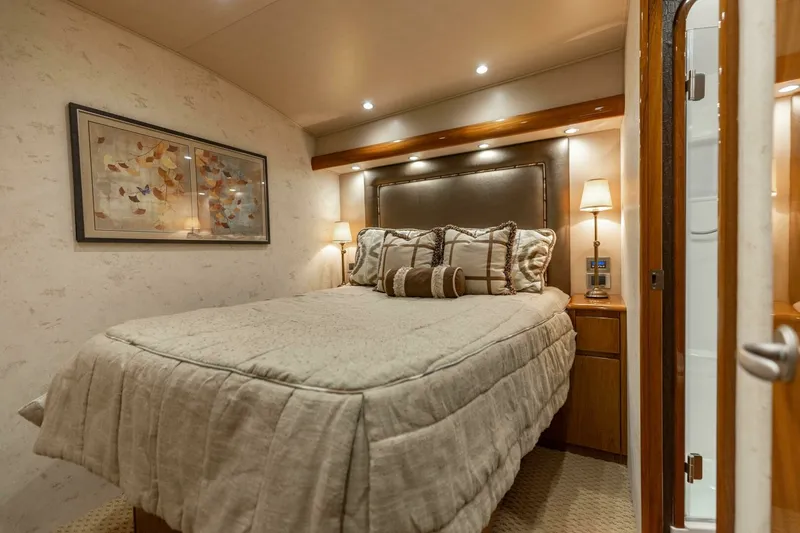 Slide: The Image of Viking 76 Convertible 2013 - 36