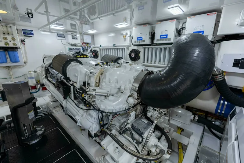 Slide: The Image of Viking 76 Convertible 2013 - 83