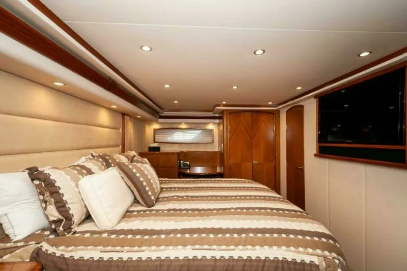 Slide: The Image of Viking 76 Enclosed Sky Bridge 2012 - 23