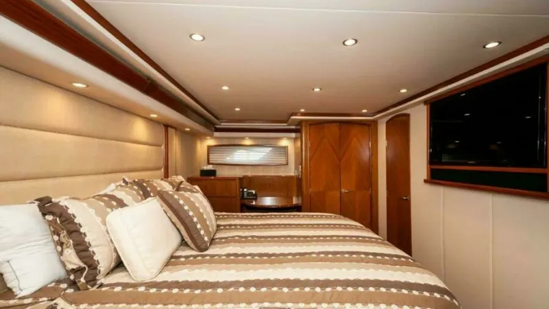Slide: The Image of Viking 76 Enclosed Sky Bridge 2012 - 23