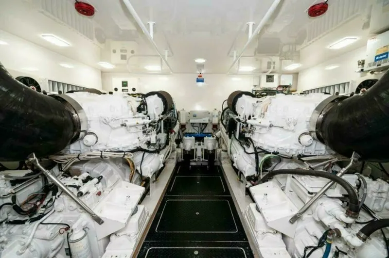 Slide: The Image of Viking 76 Enclosed Sky Bridge 2012 - 55