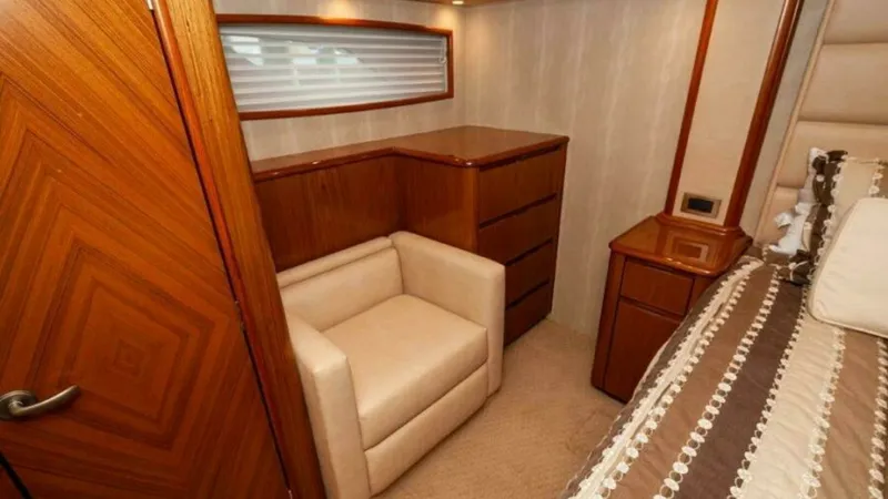 Slide: The Image of Viking 76 Enclosed Sky Bridge 2012 - 22