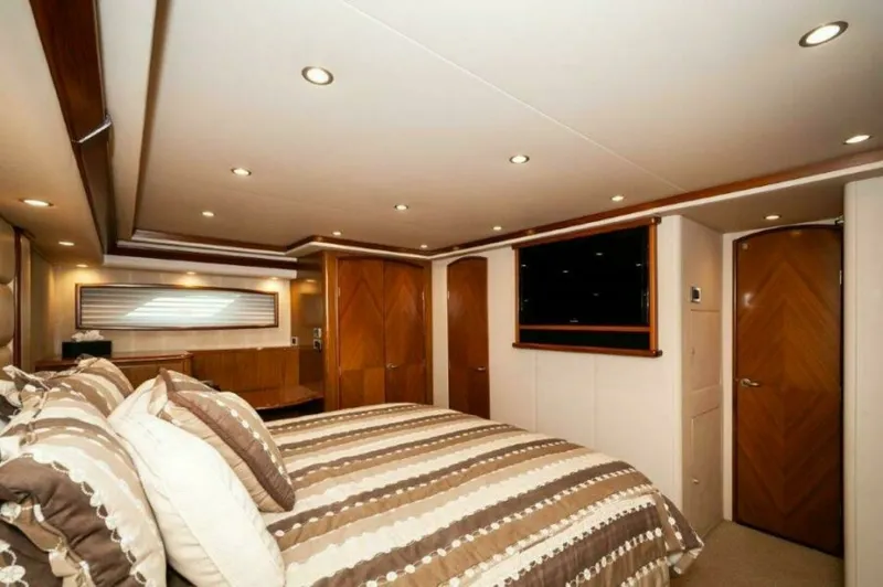 Slide: The Image of Viking 76 Enclosed Sky Bridge 2012 - 24