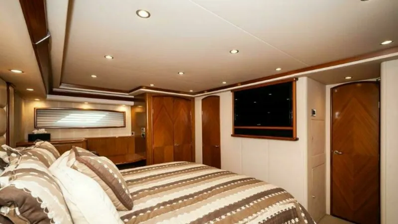 Slide: The Image of Viking 76 Enclosed Sky Bridge 2012 - 24