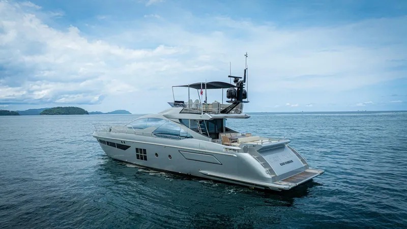 Slide: The Image of Azimut 77S 2017 - 134