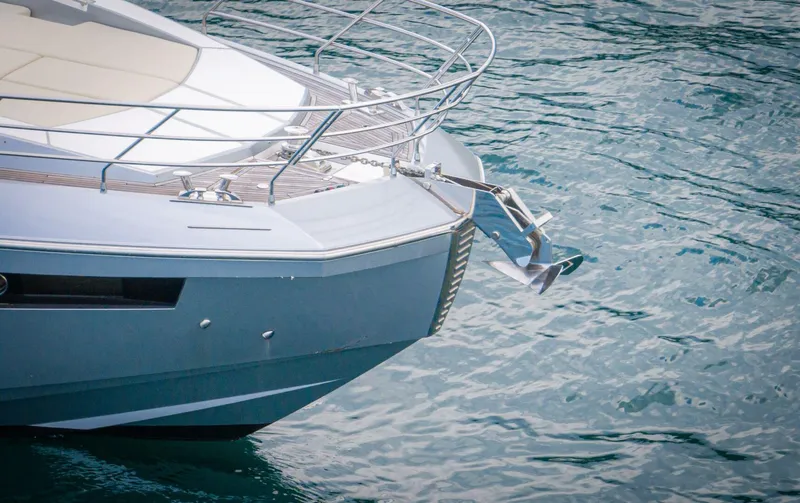 Slide: The Image of Azimut 77S 2017 - 144