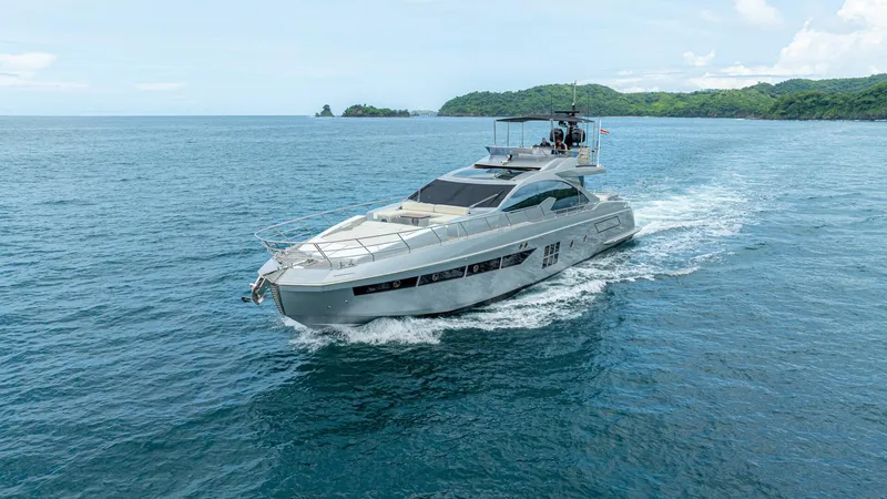 Slide: The Image of Azimut 77S 2017 - 149