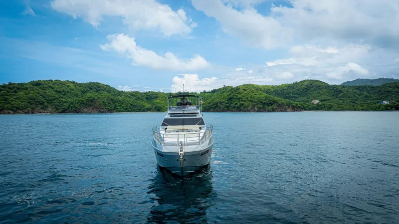 Slide: The Image of Azimut 77S 2017 - 130