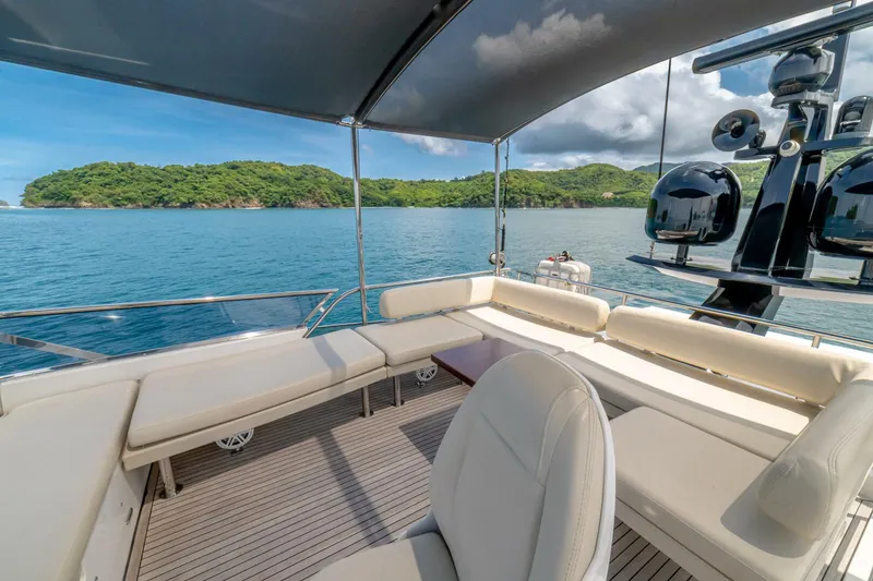 Slide: The Image of Azimut 77S 2017 - 56