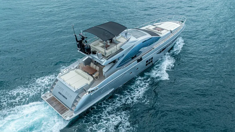 Slide: The Image of Azimut 77S 2017 - 153