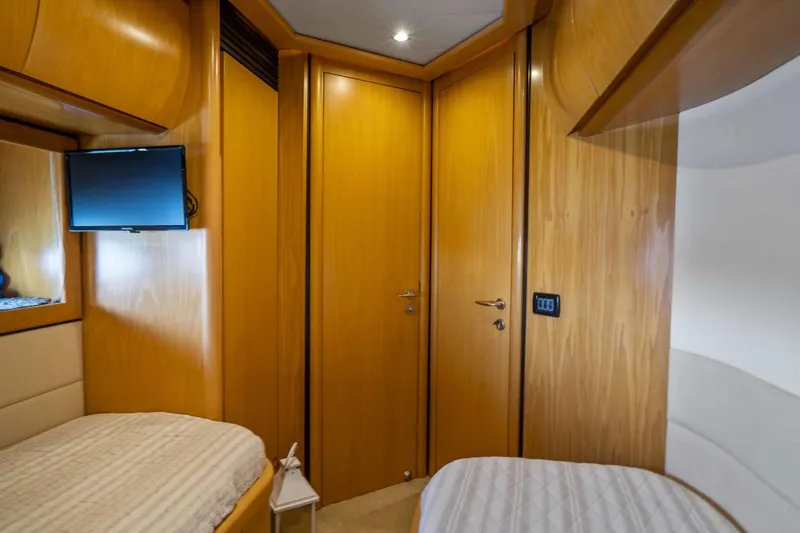 Slide: The Image of Pershing 76 Motor Yacht 2005 - 28