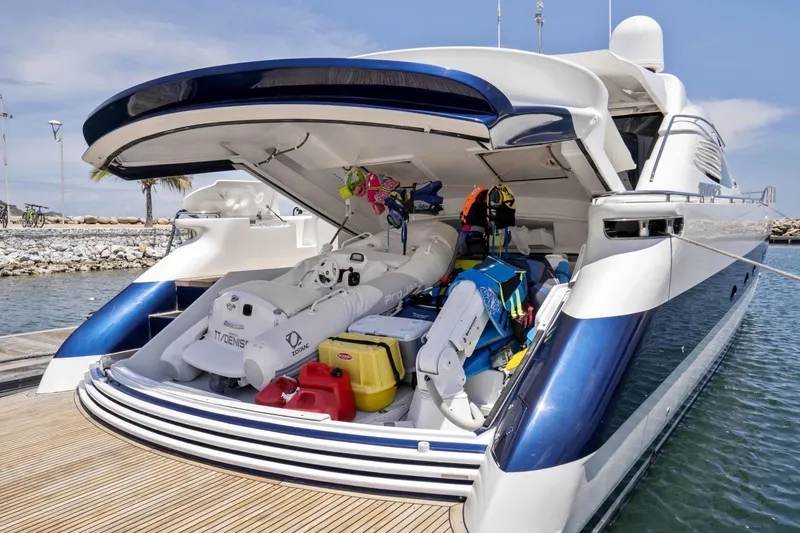 Slide: The Image of Pershing 76 Motor Yacht 2005 - 42