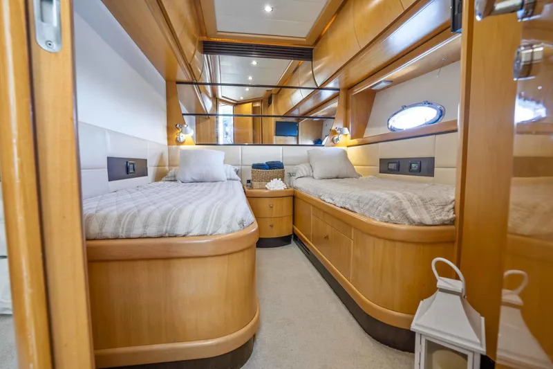 Slide: The Image of Pershing 76 Motor Yacht 2005 - 27