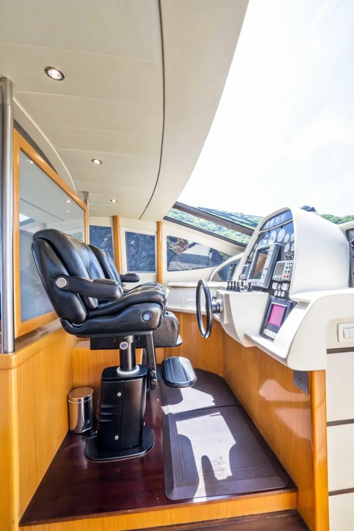 Slide: The Image of Pershing 76 Motor Yacht 2005 - 8