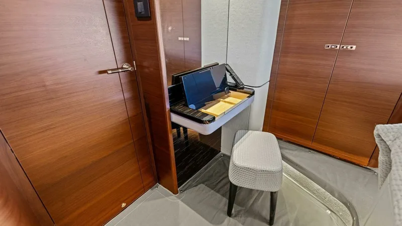Slide: The Image of Princess Y75 Motor Yacht 2018 - 34