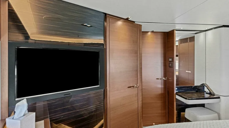 Slide: The Image of Princess Y75 Motor Yacht 2018 - 33