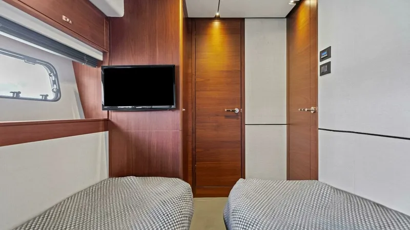 Slide: The Image of Princess Y75 Motor Yacht 2018 - 38