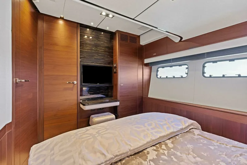 Slide: The Image of Princess Y75 Motor Yacht 2018 - 42
