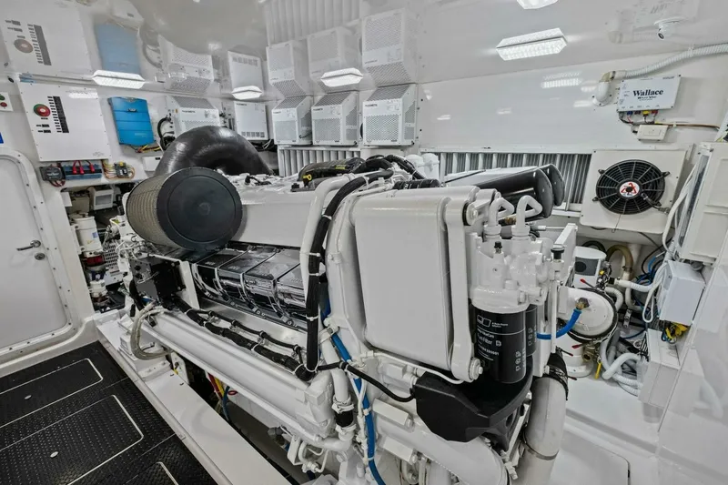 Slide: The Image of Viking 82 Convertible 2012 - 100