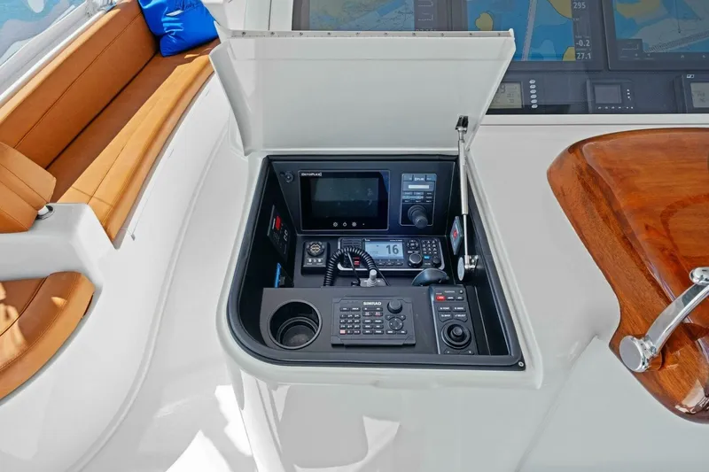 Slide: The Image of Viking 82 Convertible 2012 - 84