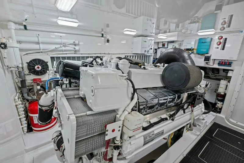 Slide: The Image of Viking 82 Convertible 2012 - 99
