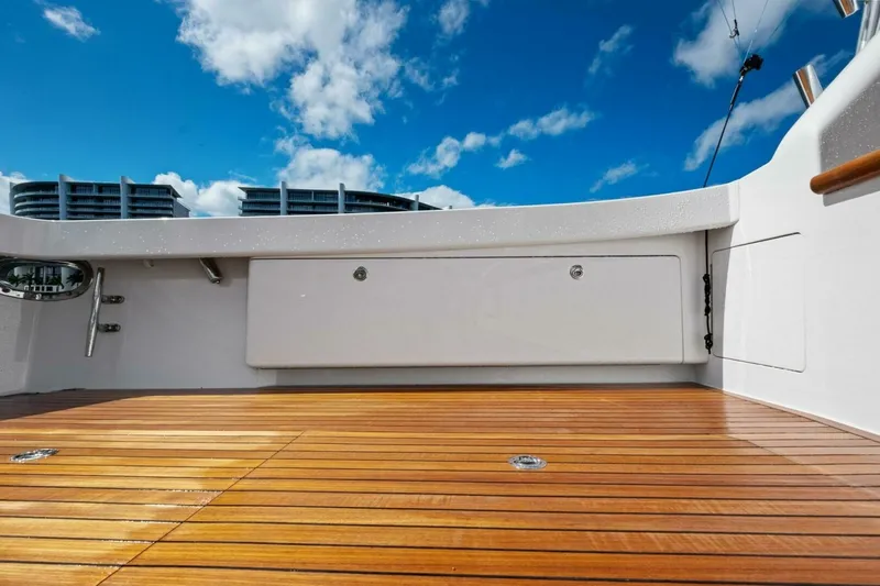 Slide: The Image of Viking 82 Convertible 2012 - 76