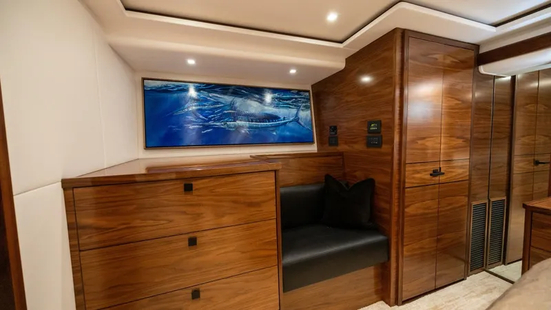 Slide: The Image of Viking 82 Convertible 2025 - 19