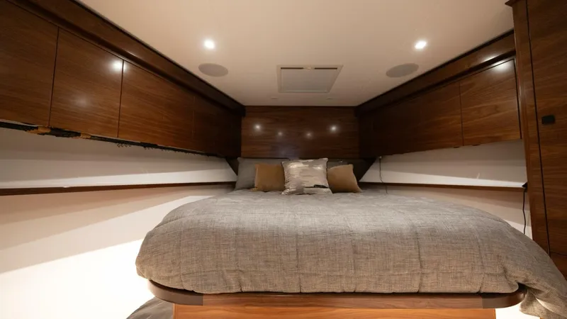 Slide: The Image of Viking 82 Convertible 2025 - 23
