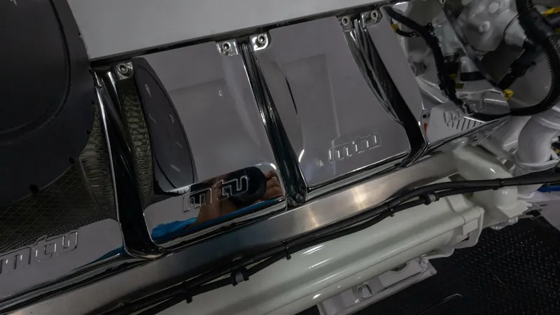 Slide: The Image of Viking 82 Convertible 2025 - 63