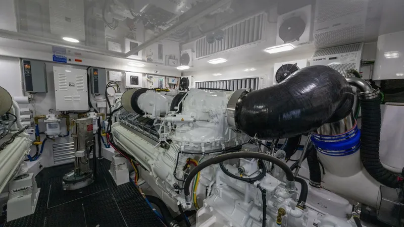 Slide: The Image of Viking 82 Convertible 2025 - 59