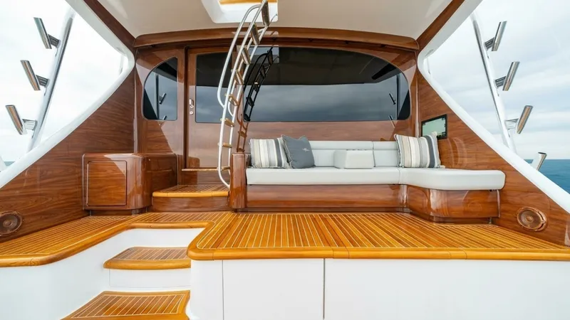 Slide: The Image of Viking 82 Convertible 2027 - 27