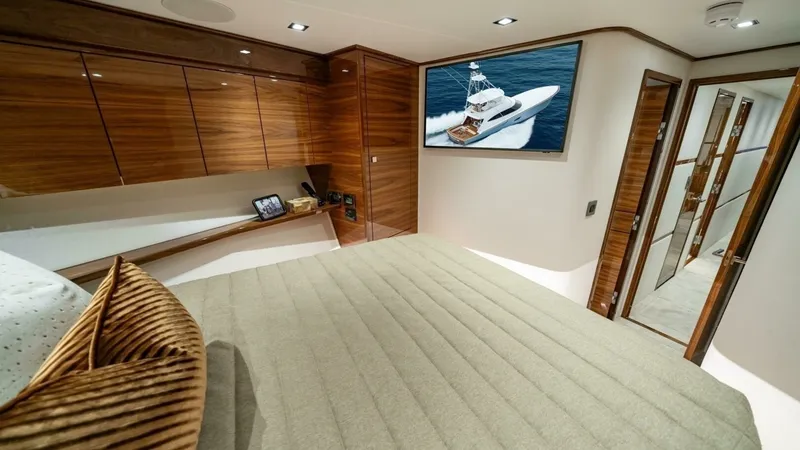 Slide: The Image of Viking 82 Convertible 2027 - 16