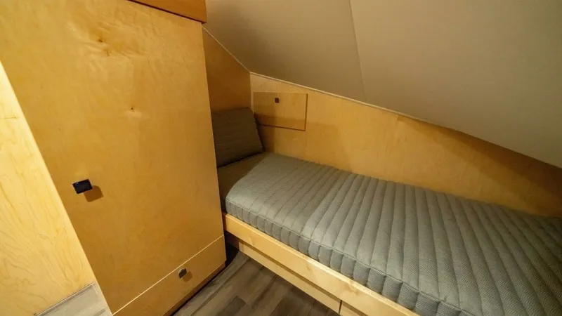 Slide: The Image of Viking 82 Convertible 2027 - 22