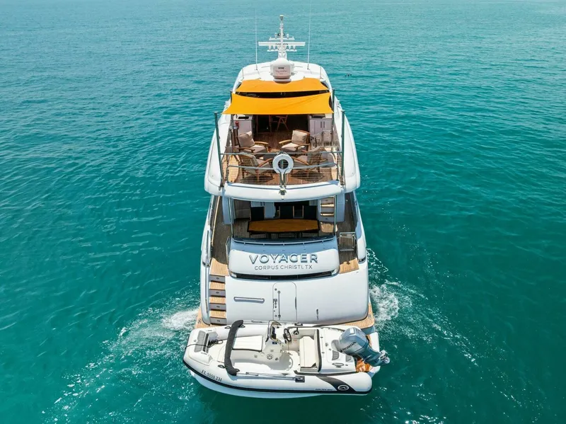 Slide: The Image of Lazzara Yachts 84 Skylounge 2006 - 96