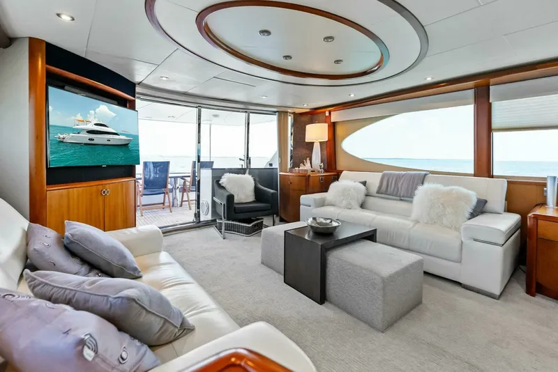 Slide: The Image of Lazzara Yachts 84 Skylounge 2006 - 27