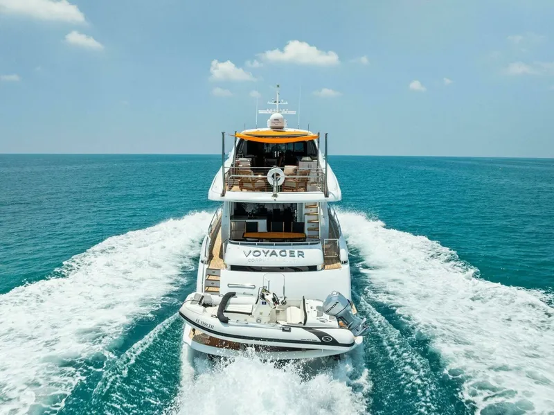Slide: The Image of Lazzara Yachts 84 Skylounge 2006 - 95