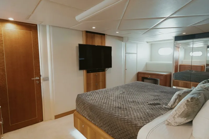 Slide: The Image of Oceanfast 87 Enclosed Bridge Sportfish 1996 - 13