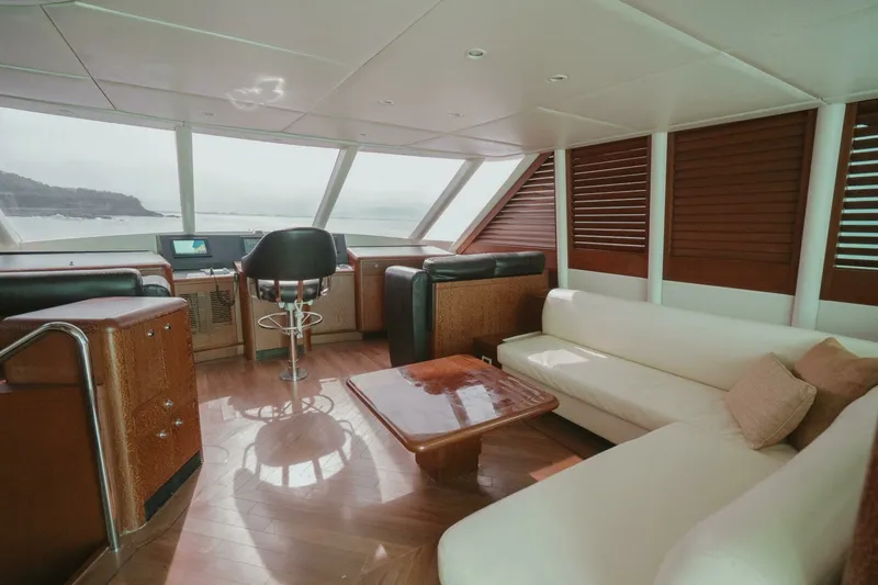 Slide: The Image of Oceanfast 87 Enclosed Bridge Sportfish 1996 - 28