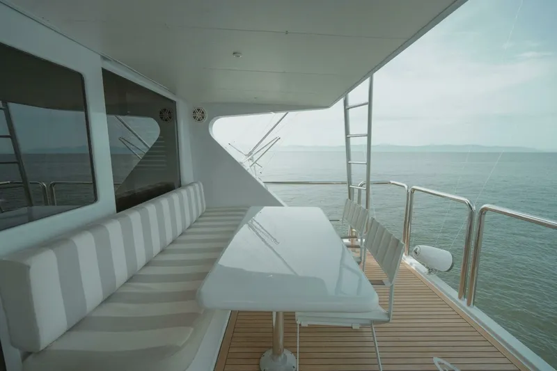 Slide: The Image of Oceanfast 87 Enclosed Bridge Sportfish 1996 - 23