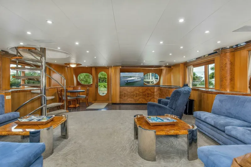 Slide: The Image of Feadship 116 Sport Fisher 1989 - 1